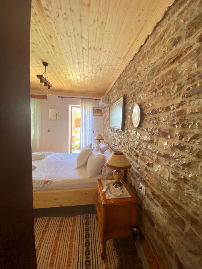 "Villa 70" Guesthouse Gjirokastër Екстериор снимка