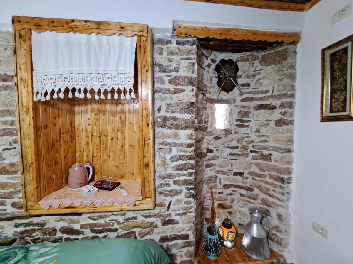 "Villa 70" Guesthouse Gjirokastër Екстериор снимка