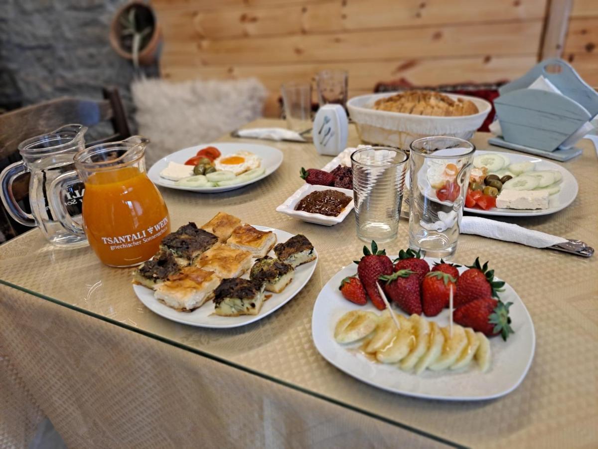 "Villa 70" Guesthouse Gjirokastër Екстериор снимка
