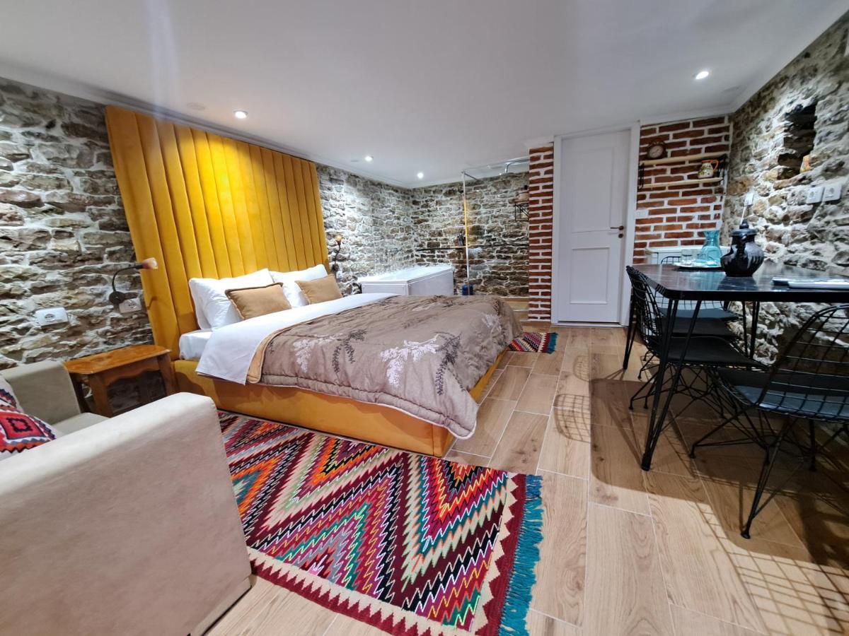 "Villa 70" Guesthouse Gjirokastër Екстериор снимка