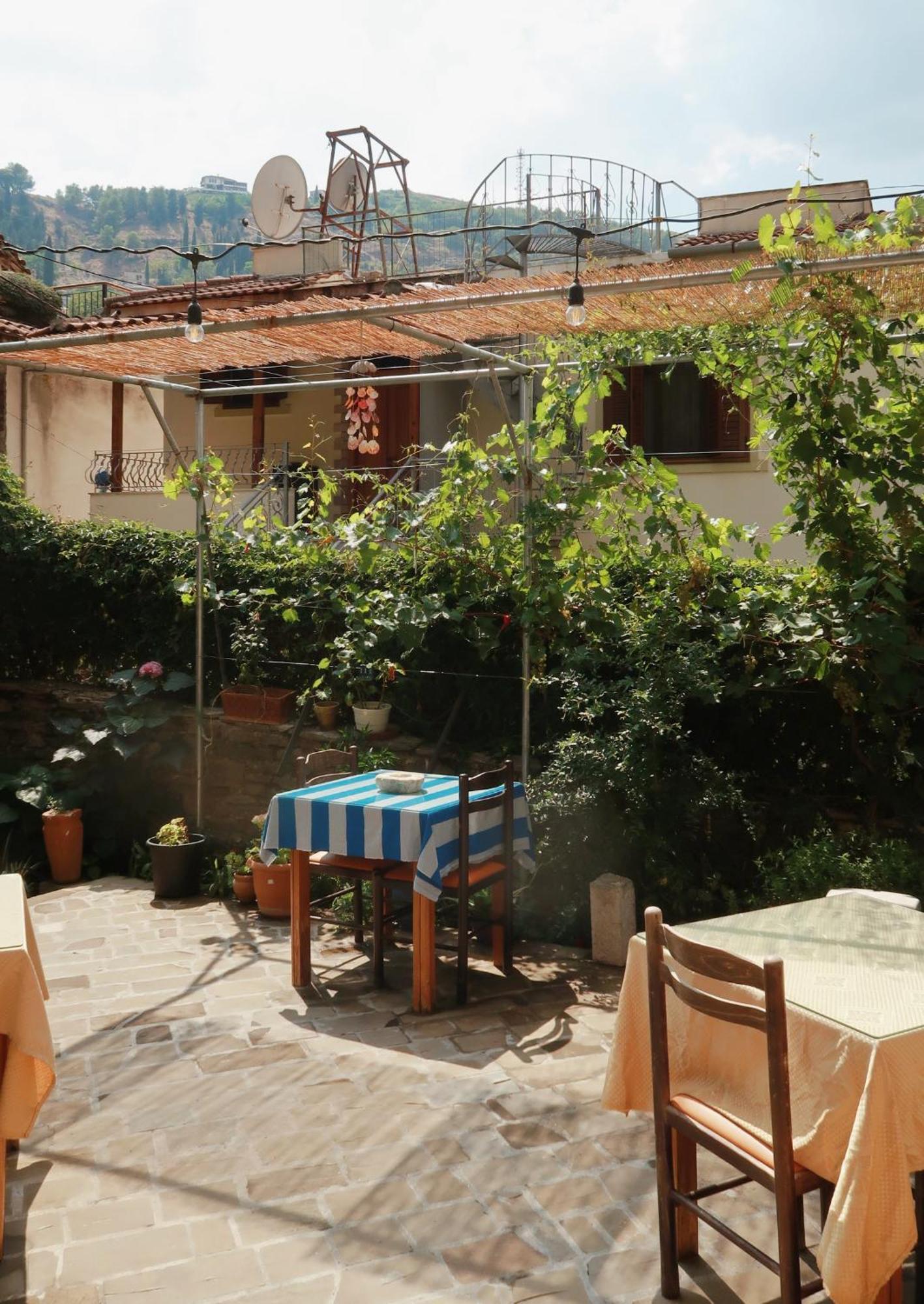 "Villa 70" Guesthouse Gjirokastër Екстериор снимка